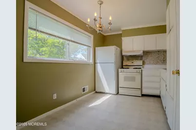 17 Coach Drive, Hazlet Township, NJ 07730 - Photo 5