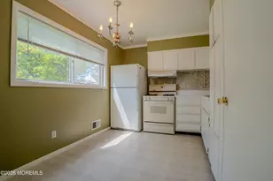 17 Coach Dr, Hazlet Township, NJ 07730 - Photo 5