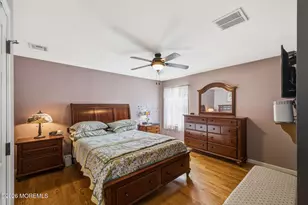 911 Harris Ave, Union Beach, NJ 07735 - Photo 9