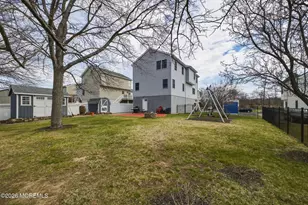 911 Harris Ave, Union Beach, NJ 07735 - Photo 19