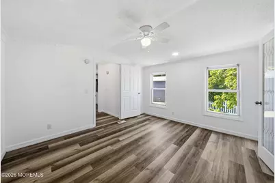28 Bayshore Mobile Mnr, Hazlet Township, NJ 07730 - Photo 9