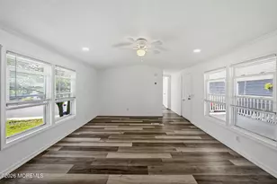 28 Bayshore Mobile Manor, Hazlet Township, NJ 07730 - Photo 11