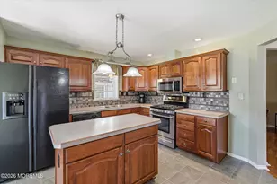 6 Cherry Hill Ct, Manahawkin, NJ 08050 - Photo 9