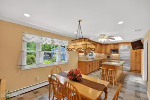 17 Point O Woods Rd, Middletown, NJ 07748 - Photo 19