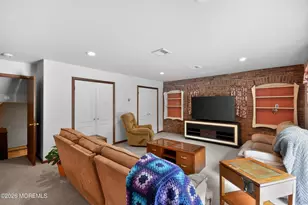 17 Point O Woods Rd, Middletown, NJ 07748 - Photo 35