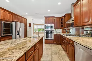 3 Kristin Ct, Manalapan Township, NJ 07726 - Photo 9