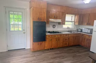 119-121 Maple Ave, Eatontown, NJ 07724 - Photo 17
