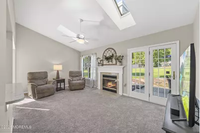 90 Caldwell Terrace, Marlboro Township, NJ 07746 - Photo 25