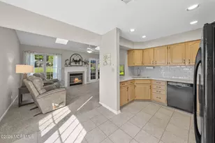 90 Caldwell Terrace, Marlboro Township, NJ 07746 - Photo 23