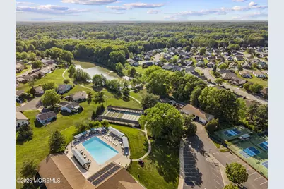 90 Caldwell Terrace, Marlboro Township, NJ 07746 - Photo 9