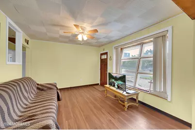 224 Eisenhower Avenue, Ortley Beach, NJ 08751 - Photo 9