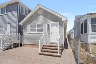 120 Blaine Ave, Seaside Heights, NJ 08751 - Photo 1