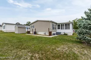70 Pine Ridge Blvd, Whiting, NJ 08759 - Photo 47