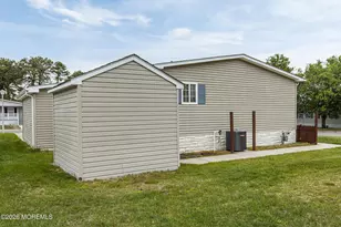 70 Pine Ridge Blvd, Whiting, NJ 08759 - Photo 45