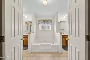 70 Pine Ridge Blvd, Whiting, NJ 08759 - Photo 25