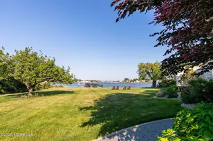 229 Comanche Dr, Oceanport, NJ 07757 - Photo 59