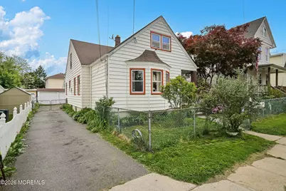 611 Pacific Avenue, Perth Amboy, NJ 08862 - Photo 3