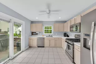 165 Tennis Ct, Belmar, NJ 07719 - Photo 7