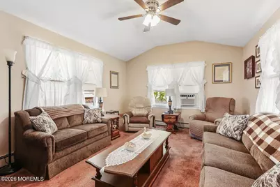 8 N Chestnut Street N, Hazlet Township, NJ 07730 - Photo 13