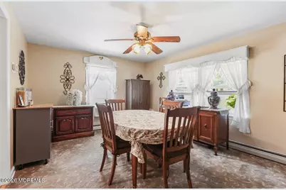 8 N Chestnut Street N, Hazlet Township, NJ 07730 - Photo 9
