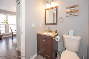 25 Duncan Way, Freehold, NJ 07728 - Photo 13