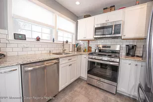 25 Duncan Way, Freehold, NJ 07728 - Photo 3