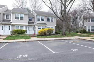 25 Duncan Way, Freehold, NJ 07728 - Photo 1