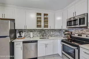 10 N Wood Ave, Linden, NJ 07036 - Photo 11