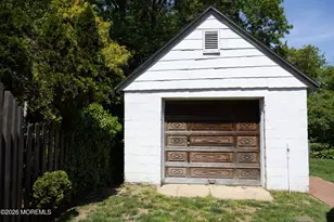 20 Brown Pl, Red Bank, NJ 07701 - Photo 27