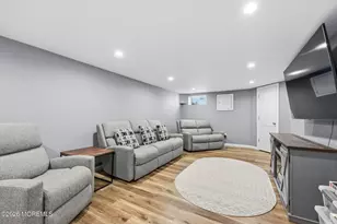 575 Garfield Ave, Belford, NJ 07718 - Photo 25