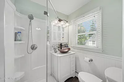 14 Asbury Avenue, Farmingdale, NJ 07727 - Photo 19