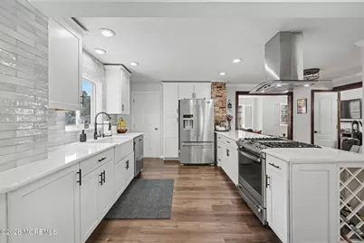 14 Asbury Avenue, Farmingdale, NJ 07727 - Photo 19