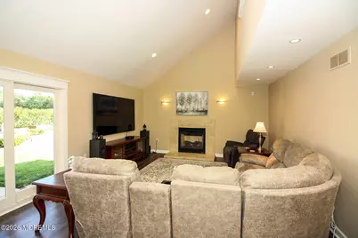 26 Patterson Drive, Freehold, NJ 07728 - Photo 11