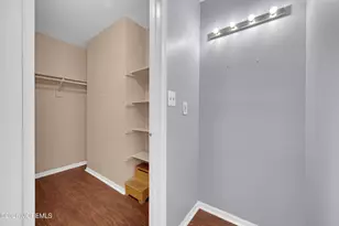 35 Whistler Dr, Freehold, NJ 07728 - Photo 23