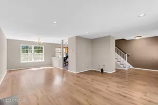 10 Sally St, Howell Township, NJ 07731 - Photo 5