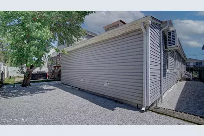 19 Bayview Avenue #Unit A - Left Side, Keansburg, NJ 07734 - Photo 31