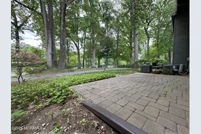 44 Dickinson Court, Red Bank, NJ 07701 - Photo 7
