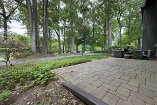 44 Dickinson Ct, Red Bank, NJ 07701 - Photo 7