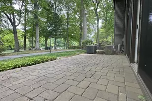 44 Dickinson Ct, Red Bank, NJ 07701 - Photo 37