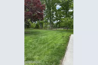 44 Dickinson Court, Red Bank, NJ 07701 - Photo 39