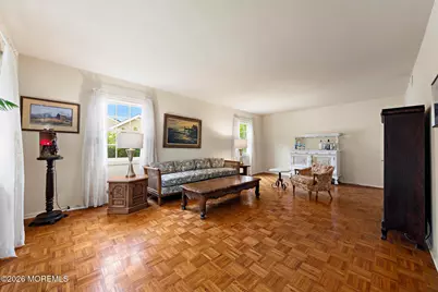 150 Idlebrook Lane, Aberdeen Township, NJ 07747 - Photo 5