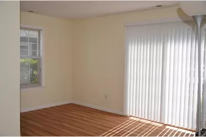 997 Tarragon Court, Morganville, NJ 07751 - Photo 5