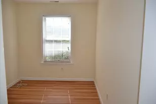 997 Tarragon Ct, Morganville, NJ 07751 - Photo 9