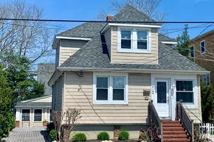 225 Pearl St, Beach Haven, NJ 08008 - Photo 1