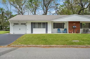 10 Nevada Dr, Whiting, NJ 08759 - Photo 43