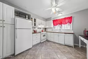 136 Inskip Ave, Ocean Grove, NJ 07756 - Photo 15