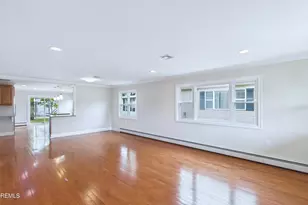 21 Templeton St, Toms River Township, NJ 08757 - Photo 13