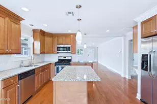 21 Templeton St, Toms River Township, NJ 08757 - Photo 17