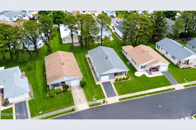 21 Templeton Street, Toms River Township, NJ 08757 - Photo 5