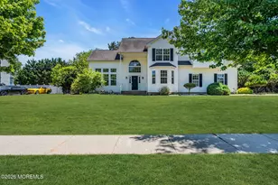 46 Woodview Dr, Howell Township, NJ 07731 - Photo 3